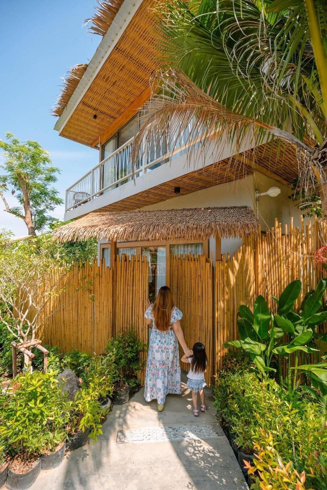Le La Lake Resort And Spa Kaeng Kachan Zimmer foto